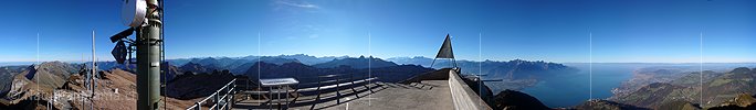 P001544: 360° Gipfelpanorama vom Rochers de Naye