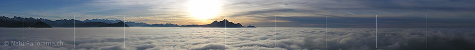 P001564a: Panoramabild Abendstimmung mit Pilatus und Nebelmeer über der Zentralschweiz.