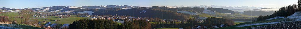 P001655: Panoramabild Emmental: Sumiswald, Schloss Trachselwald und Berner Alpen