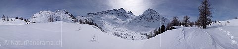 P001952: Panoramafoto Berglandschaft im Winter