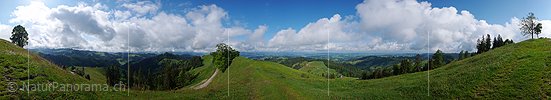 P002222: Panoramaaufnahme Wetterbesserung