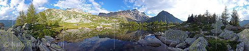 P002377: Panoramabild Urlandschaft mit Bergsee