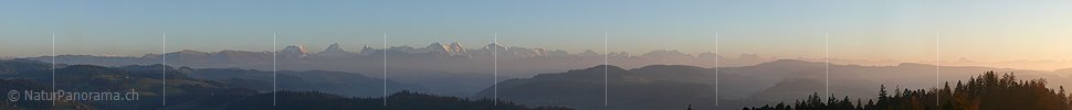 P002795: Grosspanorama Abendstimmung Emmental und Berner Alpen