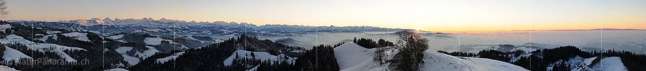 P002925: Panoramabild Sonnenuntergang über dem Emmental
