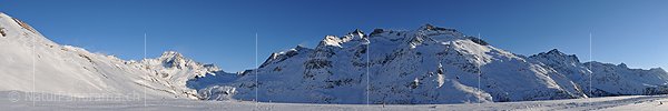 P003164a: Panoramafoto Winterliche Bergwelt im Binntal