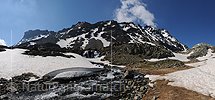P003682: Panoramabild Wasserfall und Bergbach in Berglandschaft