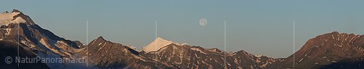 P003902: Panoramabild Morgenstimmung mit Weisshorn und Vollmond