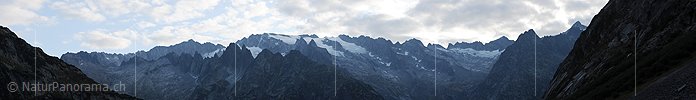 P005582: Panoramafoto Diechterhorn, Gelmerhörner, Tieralplistock und Gärstenhörner