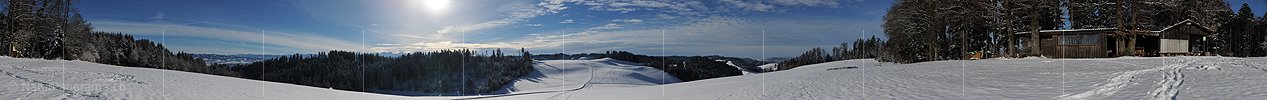 P007011: Panoramabild Schneebedeckter Höhenzug im Emmental