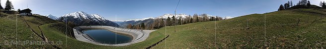 P007369: Panorama Ausgleichsbecken in Berglandschaft
