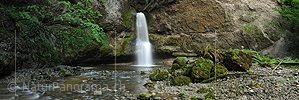 P007553: Panoramabild Wasserfall in tropischer Umgebung (Langzeitbelichtung)