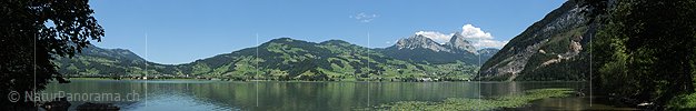 P007874: Panorama Lauerzersee mit grossem und kleinem Myten