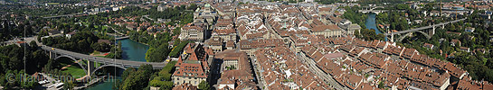 P008111a: Panoramabild Blick auf die Berner Altstadt aus der Vogelperspektive