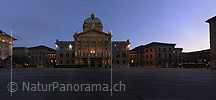 P009112a: Panoramabild Bundesplatz und Bundeshaus im Abendlicht