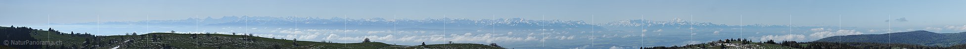 P009773: Alpenpanorama vom Le Soliat (Creux du Van)