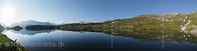 P010252: Panorama Morgenstimmung mit Spiegelung in Bergsee