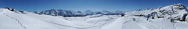 P012230a: Panoramabild Winterwanderweg Moosfluh - Hofluh