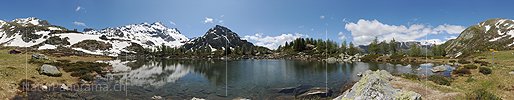 P013003: 360° Panoramabild Bergsee mit schwacher Spiegelung