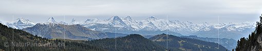 P013903c: Panoramafoto Bergkette der Berner Alpen