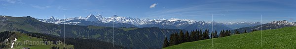 P017954: Grosses Panoramafoto der Berner Alpen