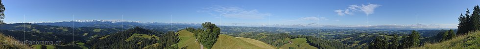 P020031b: Panoramafoto Emmentaler Hügellandschaft und Berner Alpen